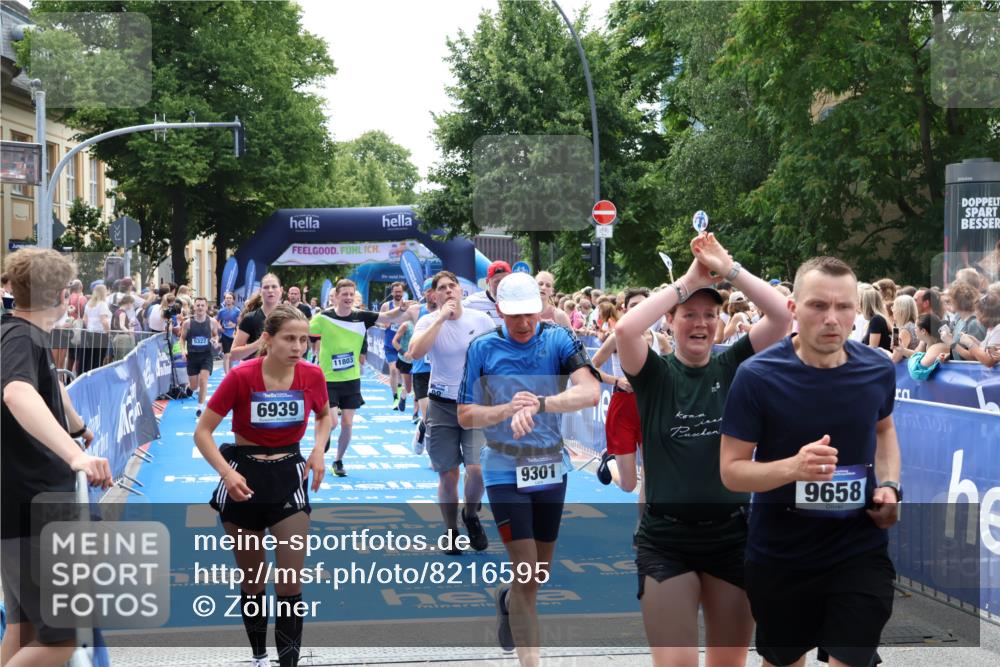 29.06.2025 - hella hamburg halbmarathon Zöllner http://msf.ph/oto/8216595 29.06.2025 11:23:48 Ziel 1072, 1755, 2441, 2781, 5171, 5322, 6488, 6939, 7169, 8085, 9301, 9658, 9823, 10613, 11110, 11424, 11792, 11803, 15324, 15802, 16601, 18611 meine-sportfotos.de
