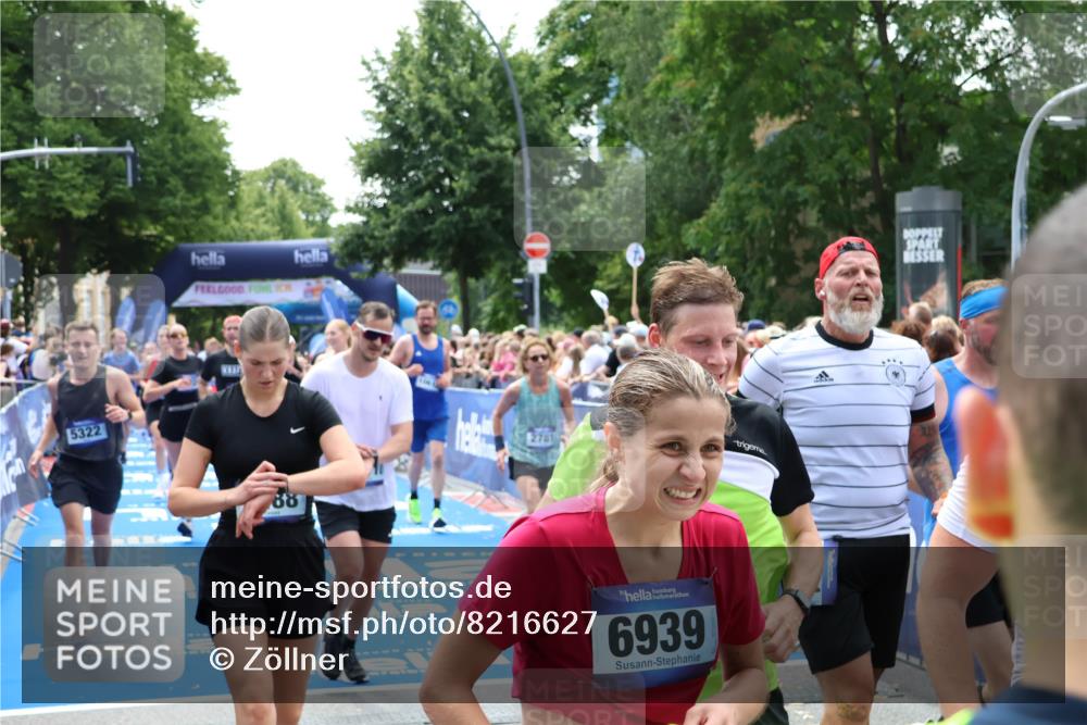 29.06.2025 - hella hamburg halbmarathon Zöllner http://msf.ph/oto/8216627 29.06.2025 11:23:51 Ziel 2441, 2478, 2781, 5171, 5322, 6488, 8085, 9964, 10162, 10613, 11110, 11424, 11792, 11803, 14821, 15324, 15802, 16601, 17341, 18246, 18611 meine-sportfotos.de