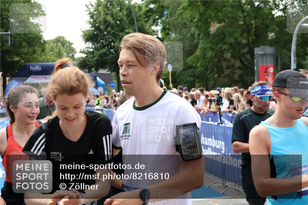 29.06.2025 - hella hamburg halbmarathon Zöllner http://msf.ph/oto/8216810 29.06.2025 11:24:05 Ziel 2351, 4288, 6303, 8778, 14615, 15343, 16135, 16511, 16604, 16707, 18046 meine-sportfotos.de