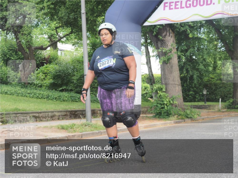 29.06.2025 - hella hamburg halbmarathon KatJ http://msf.ph/oto/8216947 29.06.2025 09:36:10 Zwischen KM18-KM19  meine-sportfotos.de