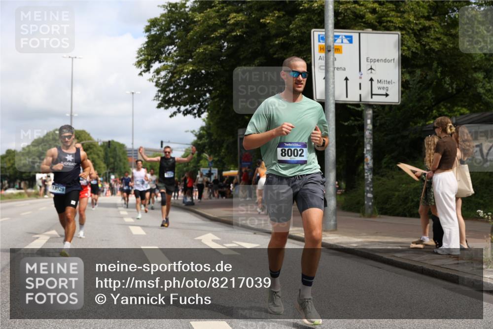 29.06.2025 - hella hamburg halbmarathon Yannick Fuchs http://msf.ph/oto/8217039 29.06.2025 10:32:54 20KM 1042, 1615, 1688, 1710, 2296, 2745, 2849, 3530, 4148, 6095, 7110, 7229, 7743, 8002, 8091, 8571, 9171, 9643, 11049, 11952, 12915, 13755, 14274, 14688, 14992, 16075, 17623, 18276, 18529, 18584, 18723 meine-sportfotos.de