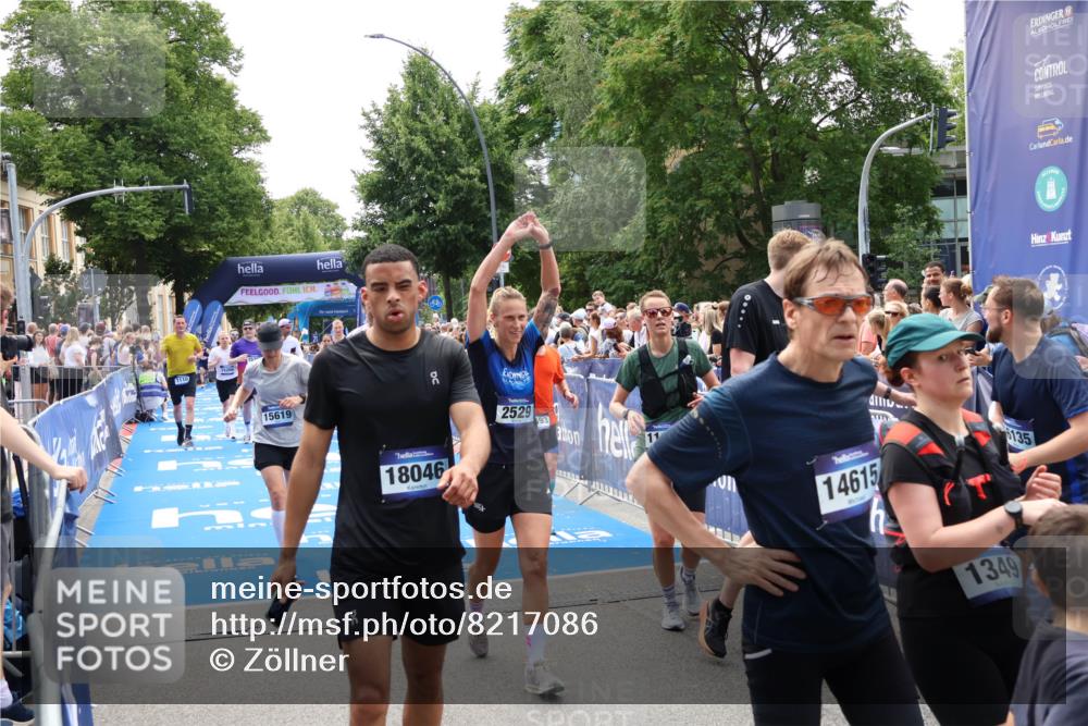 29.06.2025 - hella hamburg halbmarathon Zöllner http://msf.ph/oto/8217086 29.06.2025 11:24:16 Ziel 1110, 3464, 3466, 4979, 5493, 8387, 9988, 11249, 15266, 15619, 15767, 18685 meine-sportfotos.de