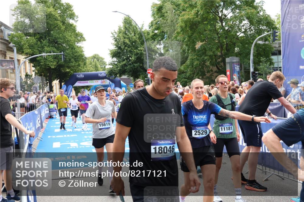 29.06.2025 - hella hamburg halbmarathon Zöllner http://msf.ph/oto/8217121 29.06.2025 11:24:17 Ziel 1110, 3464, 3466, 4979, 5493, 8387, 9988, 11249, 13829, 15266, 15619, 15767, 18685 meine-sportfotos.de
