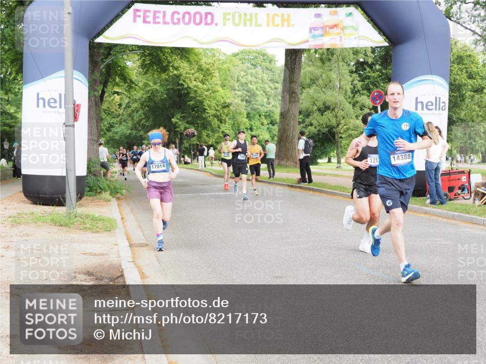 29.06.2025 - hella hamburg halbmarathon MichiJ http://msf.ph/oto/8217173 29.06.2025 10:23:45 Zwischen KM18-KM19 57, 1217, 6169, 7884, 7972, 9519, 11202, 14388, 16712, 17014 meine-sportfotos.de