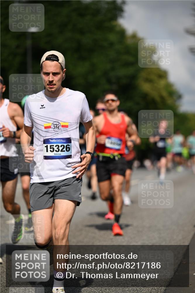 29.06.2025 - hella hamburg halbmarathon Dr. Thomas Lammeyer http://msf.ph/oto/8217186 29.06.2025 09:49:18 Kennedybrücke 57, 1686, 1707, 1894, 2525, 4463, 4812, 5187, 5550, 6169, 6495, 6878, 7055, 7186, 7845, 7880, 7965, 8062, 9345, 10453, 10484, 10876, 11199 meine-sportfotos.de