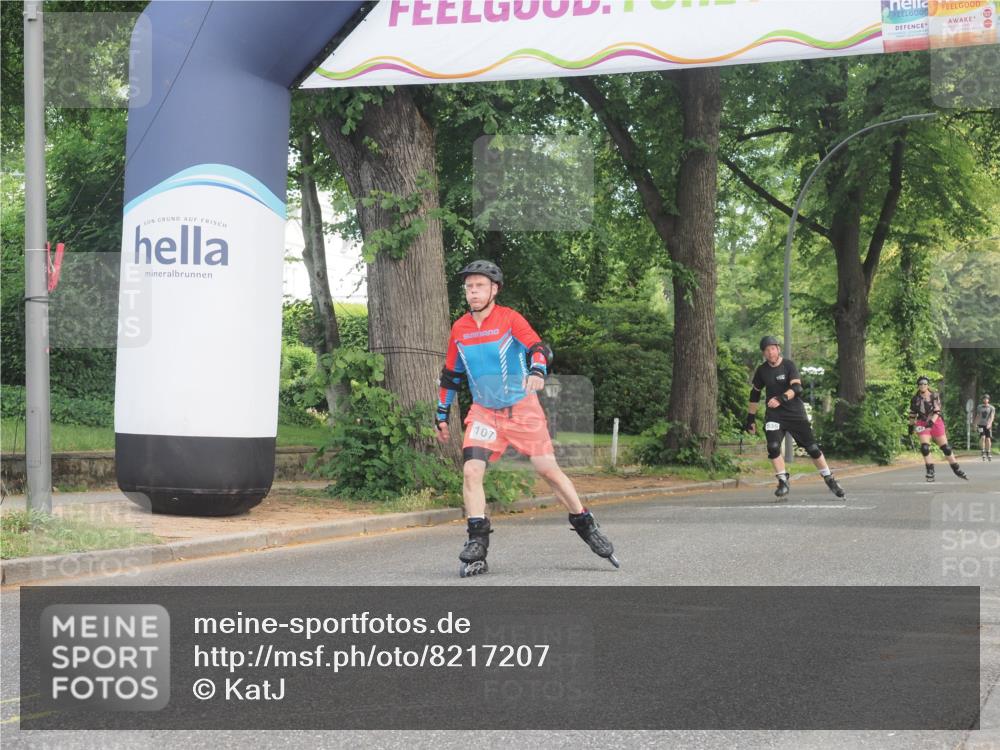 29.06.2025 - hella hamburg halbmarathon KatJ http://msf.ph/oto/8217207 29.06.2025 09:36:16 Zwischen KM18-KM19  meine-sportfotos.de