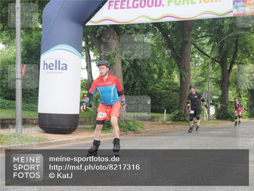 29.06.2025 - hella hamburg halbmarathon KatJ http://msf.ph/oto/8217316 29.06.2025 09:36:17 Zwischen KM18-KM19  meine-sportfotos.de