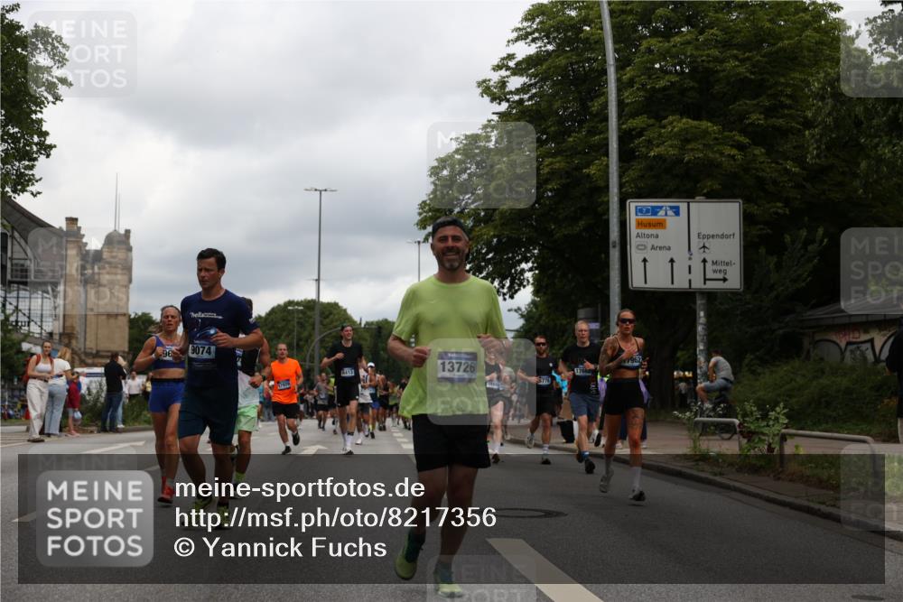 29.06.2025 - hella hamburg halbmarathon Yannick Fuchs http://msf.ph/oto/8217356 29.06.2025 10:45:50 20KM 2364, 2396, 2397, 2670, 2718, 2818, 4033, 4140, 4814, 4839, 5008, 5102, 6286, 6657, 6776, 7724, 7786, 8371, 8413, 8710, 8856, 9074, 9476, 9656, 9739, 9793, 9869, 10868, 11551, 11791, 12224, 12450, 12580, 13015, 13047, 13051, 13707, 13726, 13792, 13799, 14012, 14122, 14248, 14865, 14994, 15356, 15496, 15643, 15727, 15829, 15831, 16179, 16591, 17033, 17131, 17530, 17682, 17815, 17962, 17978, 17997, 18019, 18475, 18869, 18982, 19020 meine-sportfotos.de