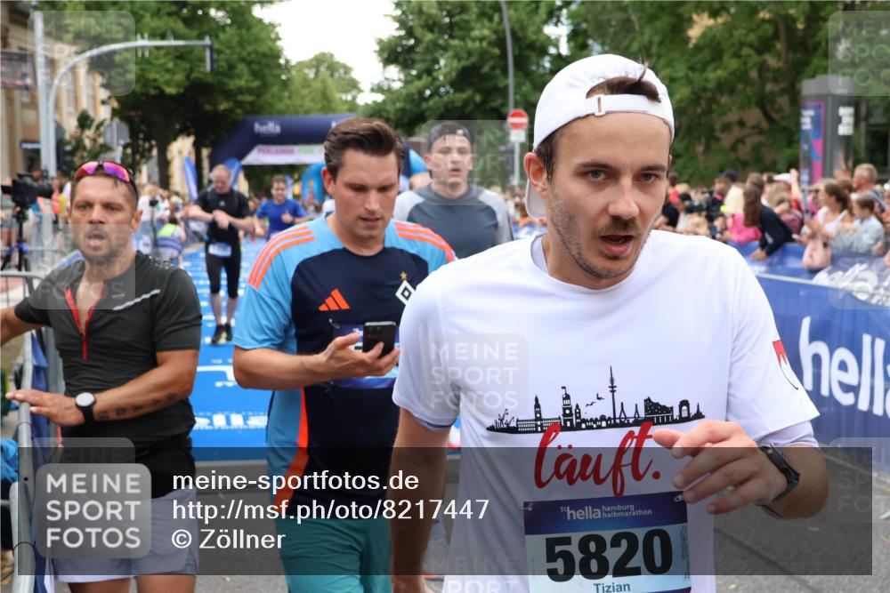 29.06.2025 - hella hamburg halbmarathon Zöllner http://msf.ph/oto/8217447 29.06.2025 10:51:36 Ziel 1335, 5008, 7943, 10691, 13327, 13403, 17131, 19007 meine-sportfotos.de