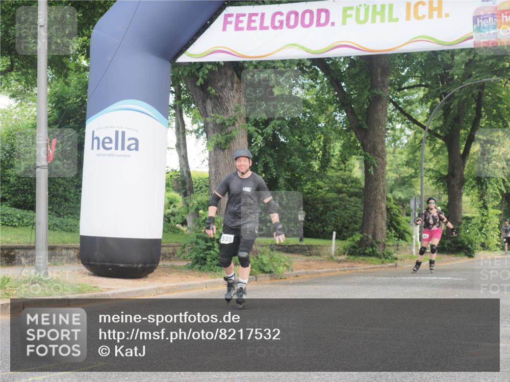 29.06.2025 - hella hamburg halbmarathon KatJ http://msf.ph/oto/8217532 29.06.2025 09:36:18 Zwischen KM18-KM19  meine-sportfotos.de