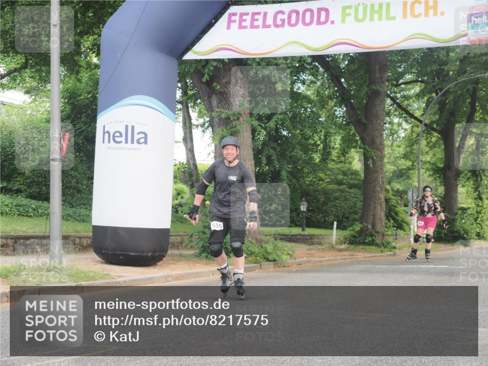 29.06.2025 - hella hamburg halbmarathon KatJ http://msf.ph/oto/8217575 29.06.2025 09:36:18 Zwischen KM18-KM19  meine-sportfotos.de