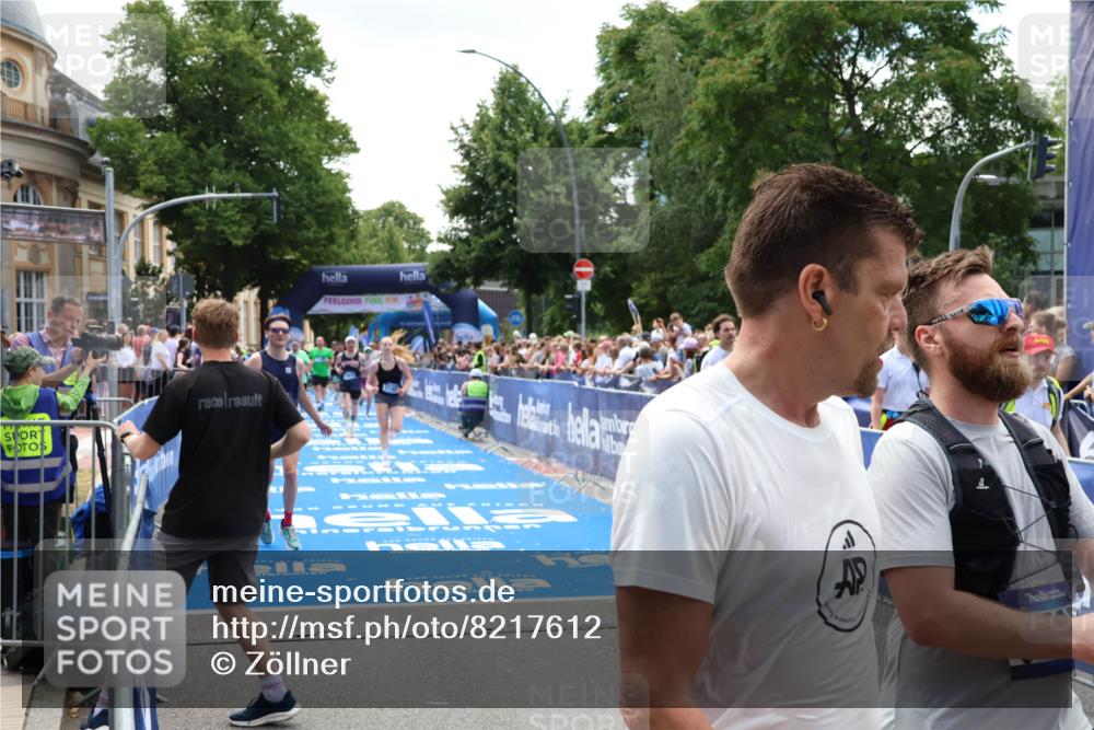 29.06.2025 - hella hamburg halbmarathon Zöllner http://msf.ph/oto/8217612 29.06.2025 11:24:25 Ziel 1419, 2140, 4834, 7832, 13810, 13825, 13829, 15445, 17490 meine-sportfotos.de