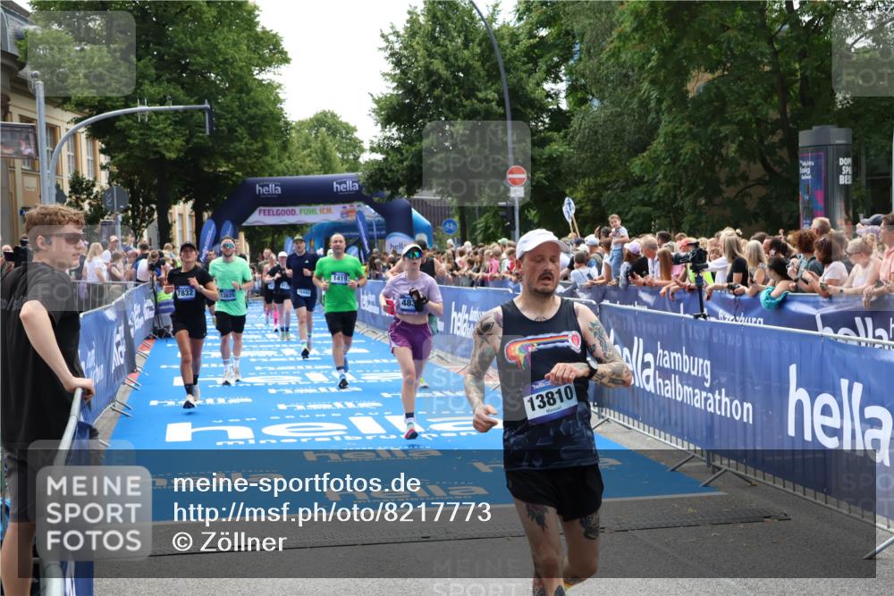 29.06.2025 - hella hamburg halbmarathon Zöllner http://msf.ph/oto/8217773 29.06.2025 11:24:30 Ziel 1419, 2993, 3929, 4834, 5100, 7832, 9722, 10041, 10065, 13825, 15445, 16714, 17490, 19052 meine-sportfotos.de