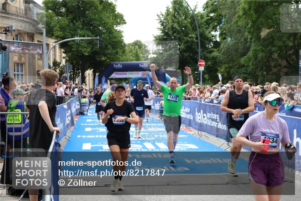 29.06.2025 - hella hamburg halbmarathon Zöllner http://msf.ph/oto/8217847 29.06.2025 11:24:32 Ziel 1419, 2993, 3929, 5100, 7832, 9722, 10041, 10065, 13825, 15445, 15505, 16714, 17490, 19052 meine-sportfotos.de