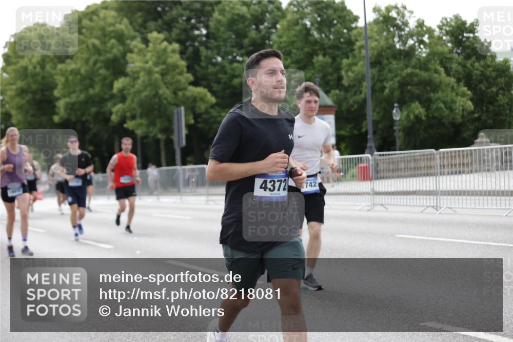 29.06.2025 - hella hamburg halbmarathon Jannik Wohlers http://msf.ph/oto/8218081 29.06.2025 10:27:10 Lombardsbrücke 2080, 3389, 4372, 5285, 6214, 7764, 7978, 8085, 10158, 10412, 10413, 11256, 12500, 14206, 16838, 17427, 17791, 18012, 18097, 18301, 18766 meine-sportfotos.de