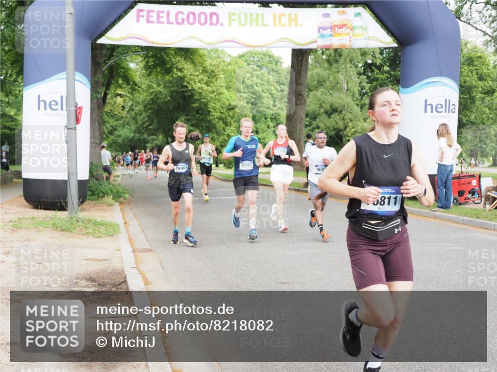 29.06.2025 - hella hamburg halbmarathon MichiJ http://msf.ph/oto/8218082 29.06.2025 10:23:55 Zwischen KM18-KM19 1002, 1644, 8395, 8864, 9686, 15391, 16140, 16695, 16811 meine-sportfotos.de