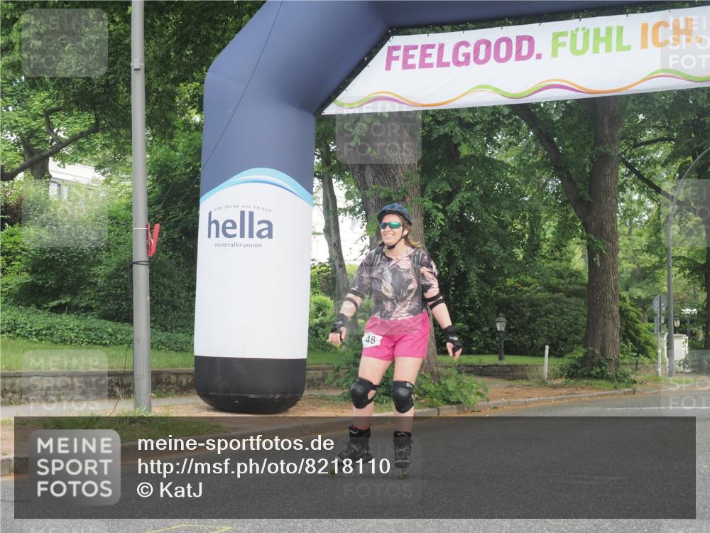 29.06.2025 - hella hamburg halbmarathon KatJ http://msf.ph/oto/8218110 29.06.2025 09:36:21 Zwischen KM18-KM19  meine-sportfotos.de