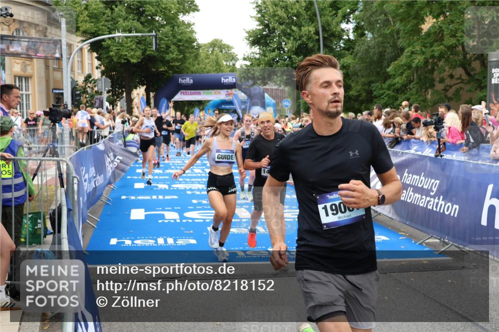 29.06.2025 - hella hamburg halbmarathon Zöllner http://msf.ph/oto/8218152 29.06.2025 10:51:46 Ziel 2396, 6286, 7224, 8710, 8819, 12224, 14012, 14458, 15496, 15727, 15831, 15899, 17682, 19020, 19053 meine-sportfotos.de