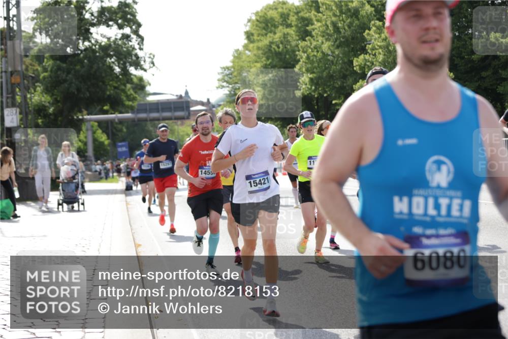 29.06.2025 - hella hamburg halbmarathon Jannik Wohlers http://msf.ph/oto/8218153 29.06.2025 09:50:20 Lombardsbrücke 1209, 1358, 1697, 1700, 2546, 3056, 3626, 4205, 4229, 4380, 4893, 5026, 5472, 5506, 5508, 5752, 5916, 6080, 6686, 6687, 7026, 7110, 8574, 8958, 10064, 10783, 10922, 11281, 11284, 11305, 11731, 13446, 13876, 13897, 14012, 14092, 14272, 14555, 14783, 15297, 15372, 15421, 15556, 15623, 15888, 15921, 16249, 16301, 16599, 16820, 17120, 17251, 17486, 17516, 17623, 17726, 18449, 18491, 18559, 18723, 18803, 19020, 19046 meine-sportfotos.de