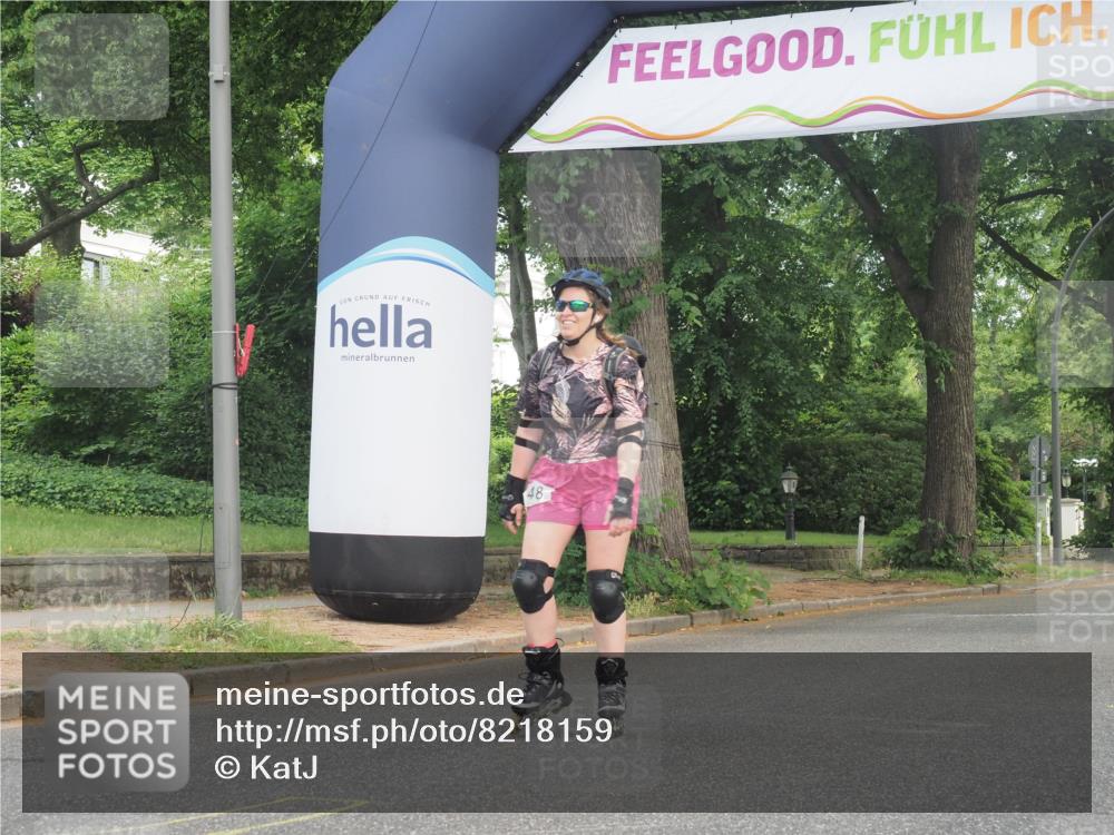 29.06.2025 - hella hamburg halbmarathon KatJ http://msf.ph/oto/8218159 29.06.2025 09:36:21 Zwischen KM18-KM19  meine-sportfotos.de