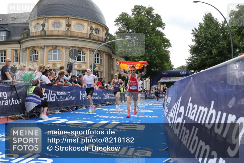 29.06.2025 - hella hamburg halbmarathon Strokosch-Dieckow http://msf.ph/oto/8218182 29.06.2025 10:27:00 Ziel 9079, 12641, 12992, 13780, 13956, 14828, 15023, 15671, 19050 meine-sportfotos.de