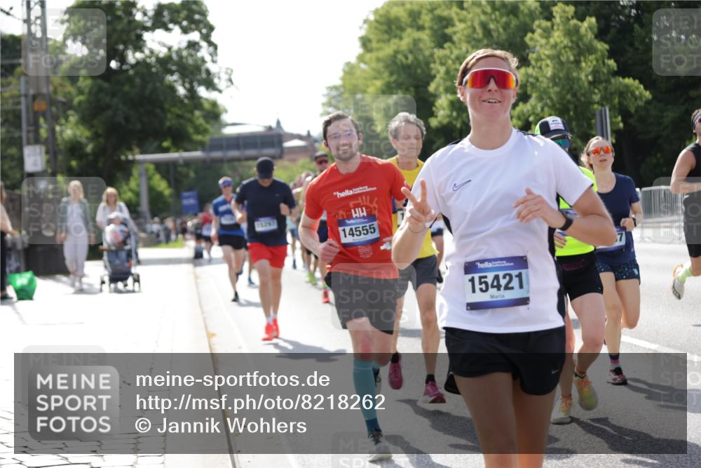 29.06.2025 - hella hamburg halbmarathon Jannik Wohlers http://msf.ph/oto/8218262 29.06.2025 09:50:21 Lombardsbrücke 1209, 1358, 1697, 1700, 2546, 3056, 3626, 4205, 4229, 4380, 4893, 5026, 5472, 5506, 5508, 5752, 5916, 6080, 6686, 6687, 7026, 7110, 8574, 8958, 10064, 10783, 10922, 11281, 11284, 11305, 11731, 13446, 13876, 13897, 14012, 14092, 14272, 14555, 14783, 15297, 15372, 15421, 15556, 15623, 15888, 15921, 16249, 16301, 16599, 16689, 17120, 17251, 17486, 17516, 17623, 17726, 18442, 18449, 18491, 18559, 18723, 18803, 19020, 19046 meine-sportfotos.de