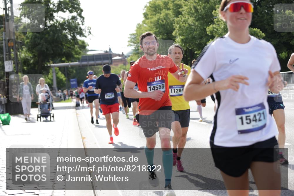 29.06.2025 - hella hamburg halbmarathon Jannik Wohlers http://msf.ph/oto/8218322 29.06.2025 09:50:21 Lombardsbrücke 1209, 1358, 1697, 1700, 2546, 3056, 3626, 4205, 4229, 4380, 4893, 5026, 5472, 5506, 5508, 5752, 5916, 6080, 6686, 6687, 7026, 7110, 8574, 8958, 10064, 10783, 10922, 11281, 11284, 11305, 11731, 13446, 13876, 13897, 14012, 14092, 14272, 14555, 14783, 15297, 15372, 15421, 15556, 15623, 15888, 15921, 16249, 16301, 16599, 16689, 17120, 17251, 17486, 17516, 17623, 17726, 18442, 18449, 18491, 18559, 18723, 18803, 19020, 19046 meine-sportfotos.de