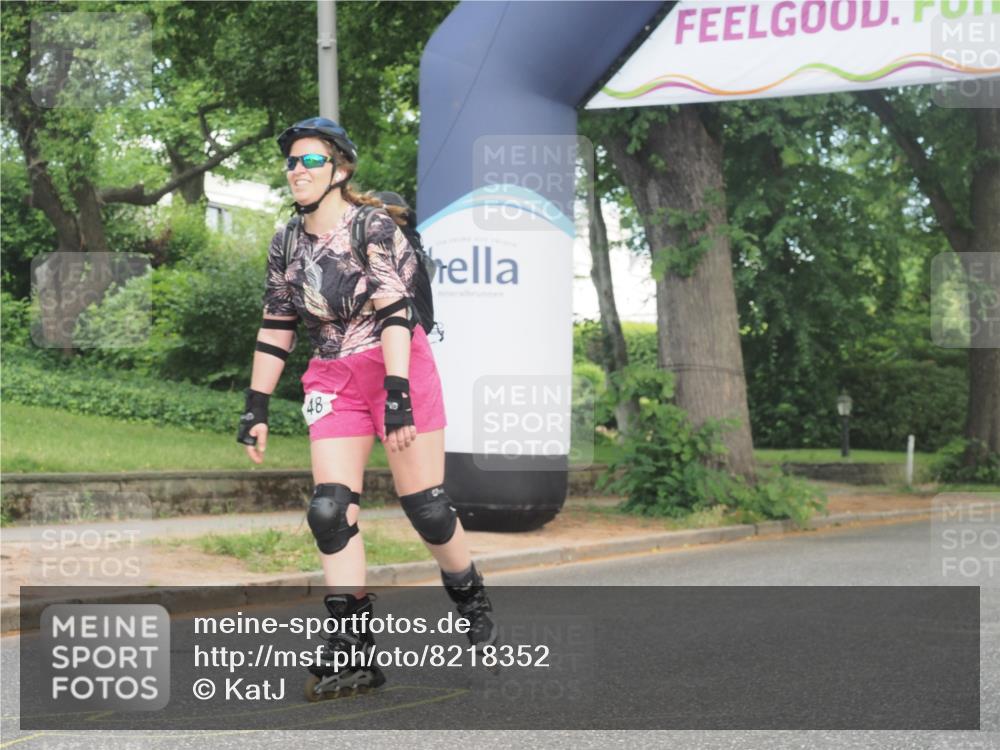 29.06.2025 - hella hamburg halbmarathon KatJ http://msf.ph/oto/8218352 29.06.2025 09:36:22 Zwischen KM18-KM19  meine-sportfotos.de