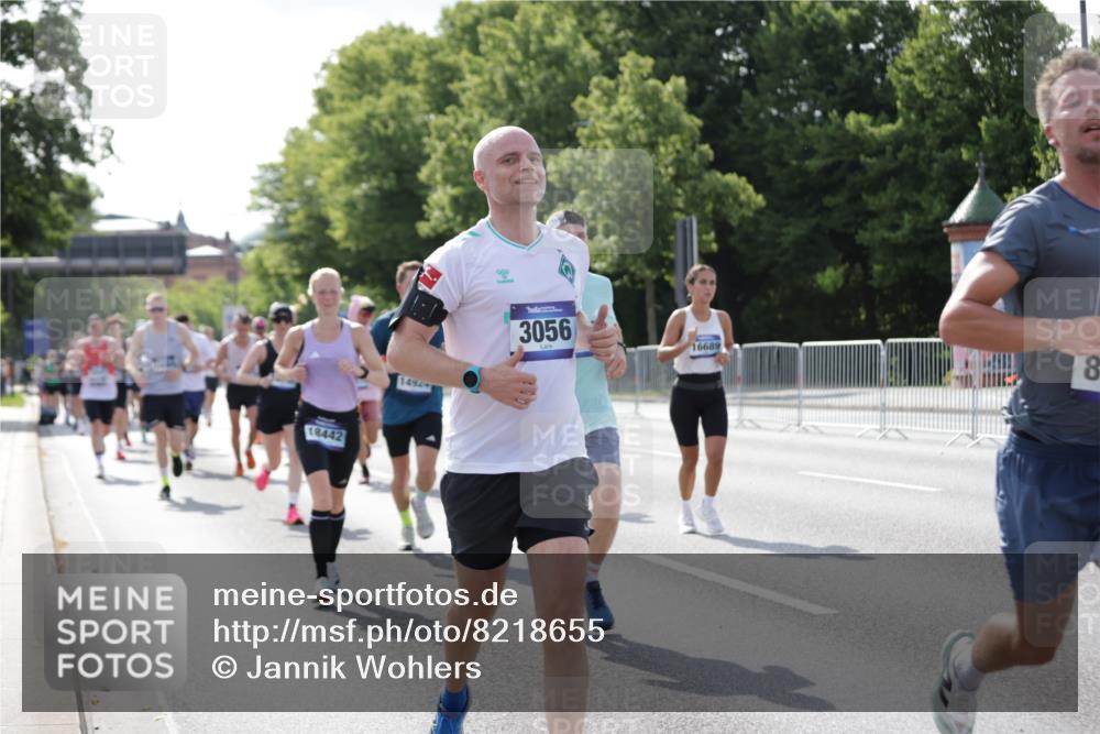 29.06.2025 - hella hamburg halbmarathon Jannik Wohlers http://msf.ph/oto/8218655 29.06.2025 09:50:27 Lombardsbrücke 1441, 1677, 2546, 3056, 3626, 3947, 4893, 5026, 5506, 5752, 5916, 6080, 6429, 6639, 6686, 6687, 7110, 7635, 8091, 8574, 9380, 10064, 10783, 11284, 11305, 11731, 13446, 13876, 13897, 14012, 14092, 14272, 14274, 14484, 14555, 14924, 15297, 15372, 15421, 15556, 15623, 15866, 15873, 15888, 15921, 16249, 16301, 16599, 16689, 17245, 17486, 17623, 17726, 18045, 18055, 18192, 18442, 18559, 18803, 19020 meine-sportfotos.de
