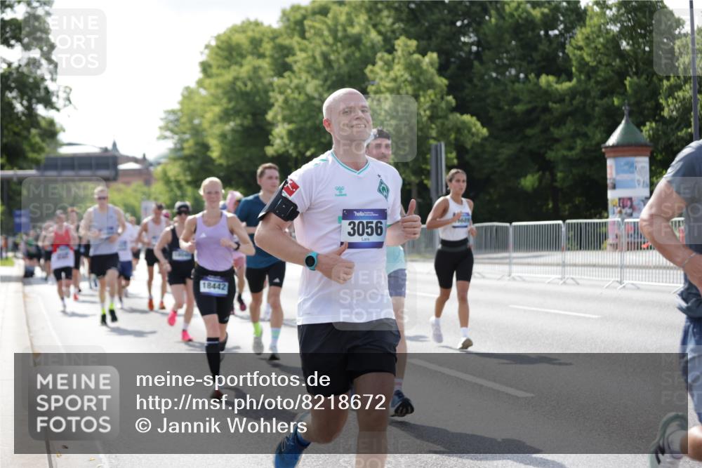 29.06.2025 - hella hamburg halbmarathon Jannik Wohlers http://msf.ph/oto/8218672 29.06.2025 09:50:27 Lombardsbrücke 1441, 1677, 2546, 3056, 3626, 3947, 4893, 5026, 5506, 5752, 5916, 6080, 6429, 6639, 6686, 6687, 7110, 7635, 8091, 8574, 9380, 10064, 10783, 11284, 11305, 11731, 13446, 13876, 13897, 14012, 14092, 14272, 14274, 14484, 14555, 14924, 15297, 15372, 15421, 15556, 15623, 15866, 15873, 15888, 15921, 16249, 16301, 16599, 16689, 17245, 17486, 17623, 17726, 18045, 18055, 18192, 18442, 18559, 18803, 19020 meine-sportfotos.de