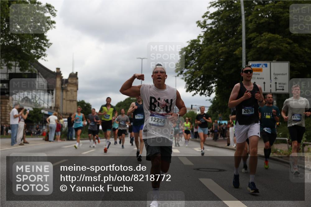 29.06.2025 - hella hamburg halbmarathon Yannick Fuchs http://msf.ph/oto/8218772 29.06.2025 10:45:56 20KM 2287, 2364, 2396, 2397, 2595, 2670, 2818, 4140, 4814, 5008, 5102, 6286, 6390, 6657, 6776, 7409, 7724, 7786, 8371, 8413, 8661, 8710, 8856, 9074, 9082, 9656, 9869, 10115, 11551, 11791, 12224, 12367, 12580, 13015, 13047, 13051, 13726, 13792, 14122, 14561, 14865, 14994, 15356, 15643, 15727, 15829, 15831, 16003, 16179, 16591, 17033, 17682, 17815, 17962, 17978, 17997, 18019, 18475, 18869, 18982 meine-sportfotos.de