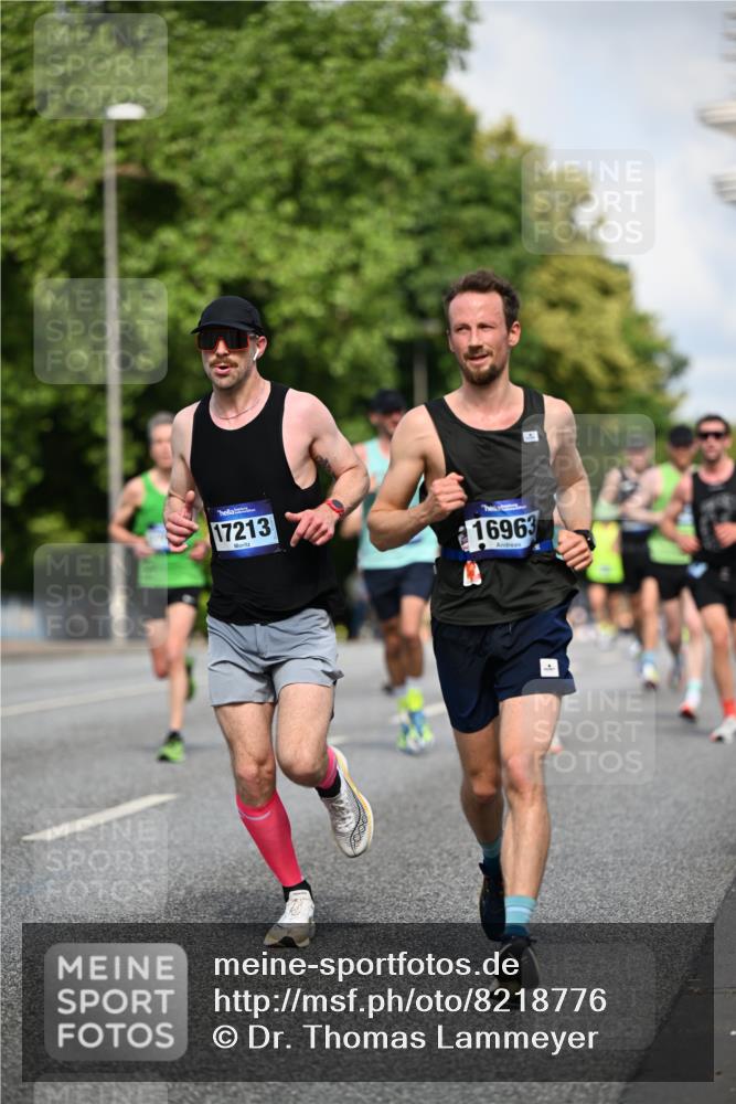 29.06.2025 - hella hamburg halbmarathon Dr. Thomas Lammeyer http://msf.ph/oto/8218776 29.06.2025 09:49:26 Kennedybrücke 1894, 2525, 3809, 3843, 3955, 4463, 4812, 5042, 6169, 6495, 7055, 7845, 8062, 8784, 8956, 9345, 10453, 10929, 11199 meine-sportfotos.de