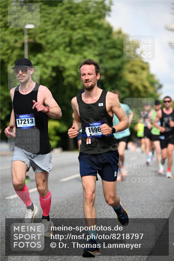 29.06.2025 - hella hamburg halbmarathon Dr. Thomas Lammeyer http://msf.ph/oto/8218797 29.06.2025 09:49:26 Kennedybrücke 1894, 2525, 3809, 3843, 3955, 4463, 4812, 5042, 6169, 6495, 7055, 7845, 8062, 8784, 8956, 9345, 10453, 10929, 11199 meine-sportfotos.de