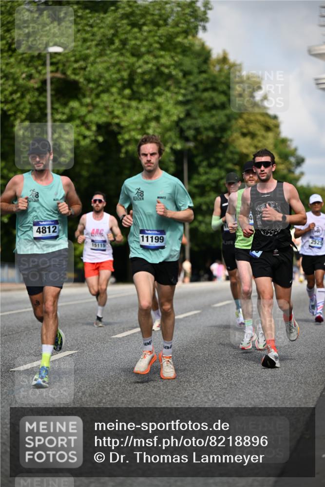 29.06.2025 - hella hamburg halbmarathon Dr. Thomas Lammeyer http://msf.ph/oto/8218896 29.06.2025 09:49:28 Kennedybrücke 1894, 2525, 3809, 3843, 3955, 4463, 4812, 5042, 6169, 6495, 7055, 7845, 8062, 8784, 8956, 9345, 10298, 10453, 10929, 11199 meine-sportfotos.de