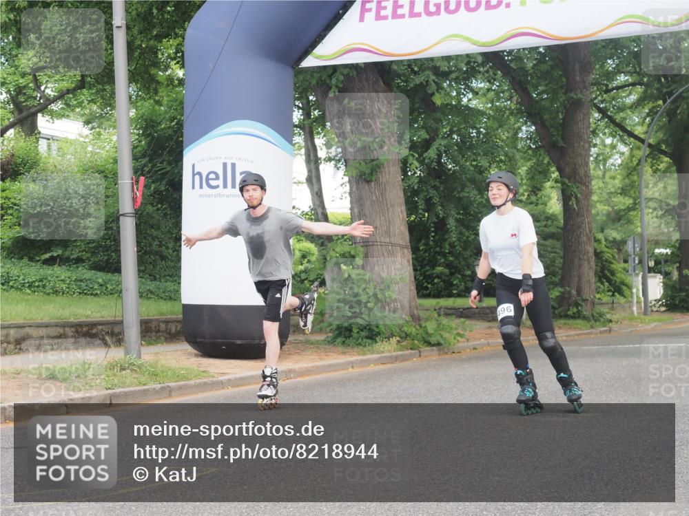29.06.2025 - hella hamburg halbmarathon KatJ http://msf.ph/oto/8218944 29.06.2025 09:36:26 Zwischen KM18-KM19  meine-sportfotos.de