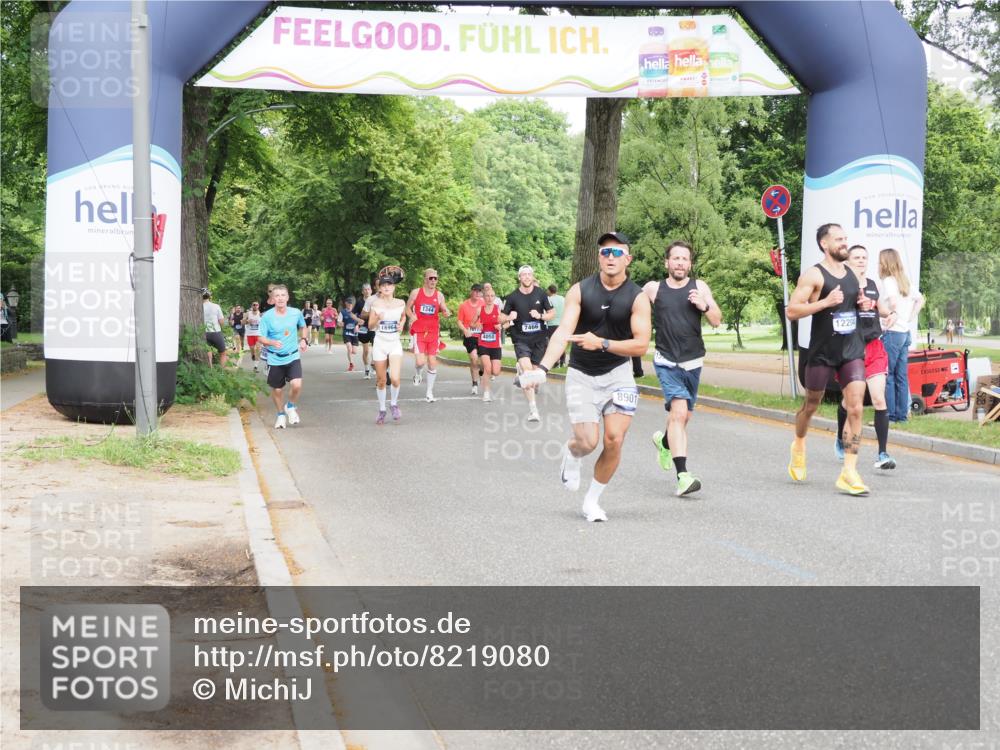 29.06.2025 - hella hamburg halbmarathon MichiJ http://msf.ph/oto/8219080 29.06.2025 10:24:07 Zwischen KM18-KM19 7867, 8901, 12204, 13343, 14952, 15390, 18419 meine-sportfotos.de