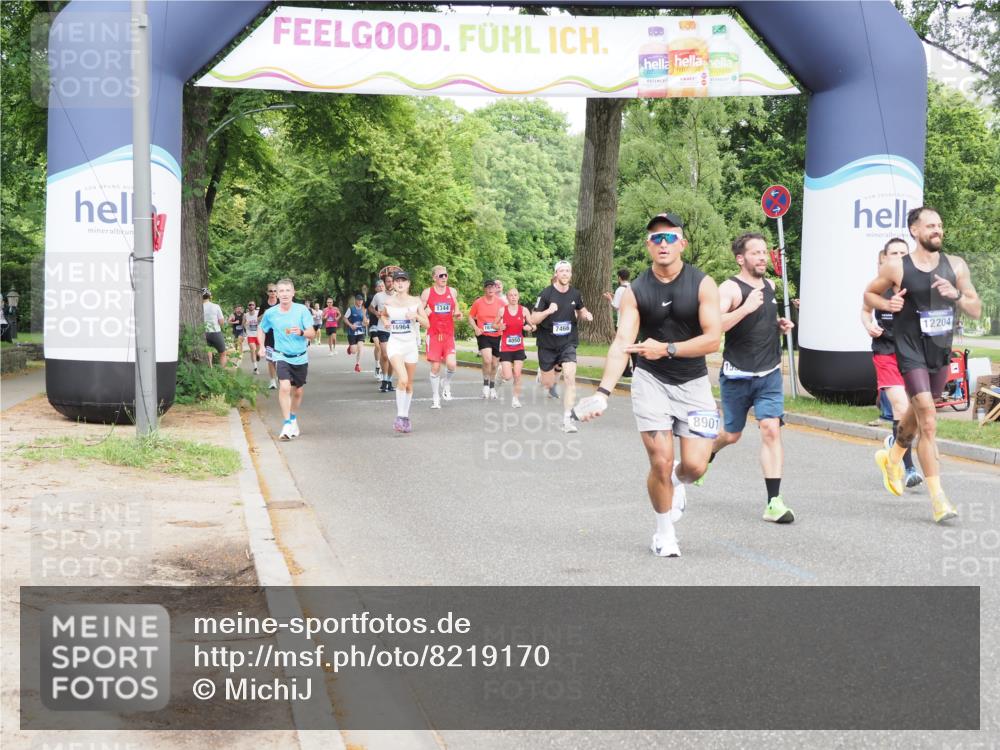 29.06.2025 - hella hamburg halbmarathon MichiJ http://msf.ph/oto/8219170 29.06.2025 10:24:08 Zwischen KM18-KM19 7466, 7867, 8901, 12204, 13343, 14952, 15390, 18419 meine-sportfotos.de