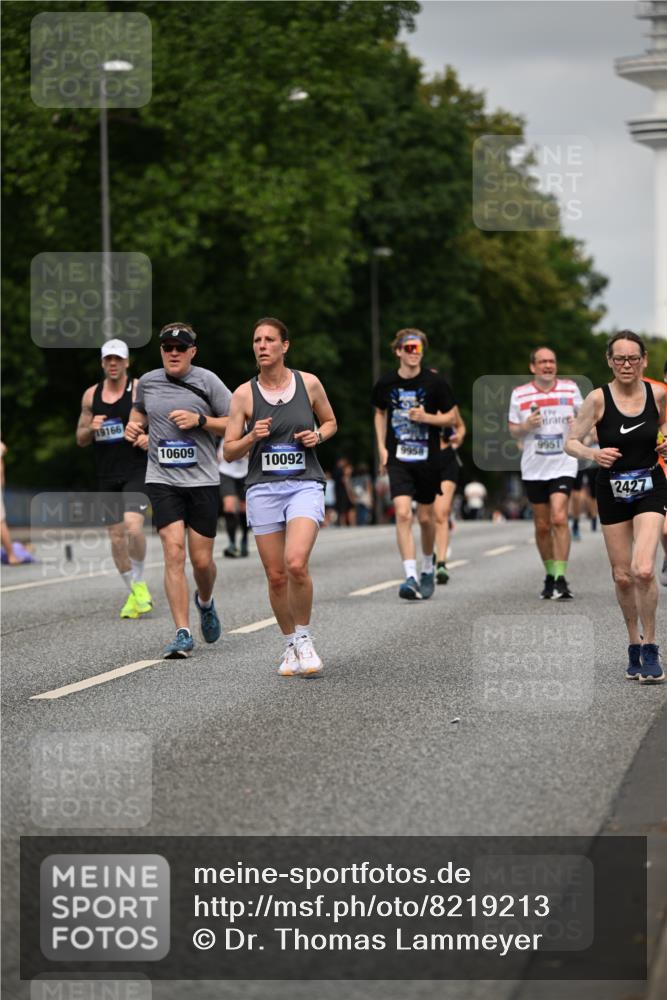 29.06.2025 - hella hamburg halbmarathon Dr. Thomas Lammeyer http://msf.ph/oto/8219213 29.06.2025 10:12:57 Kennedybrücke 1147, 1188, 1823, 2427, 2978, 3762, 4592, 4859, 5885, 6590, 6674, 7198, 7348, 7453, 9457, 9718, 9823, 9951, 9958, 10035, 10092, 10194, 10609, 10857 meine-sportfotos.de