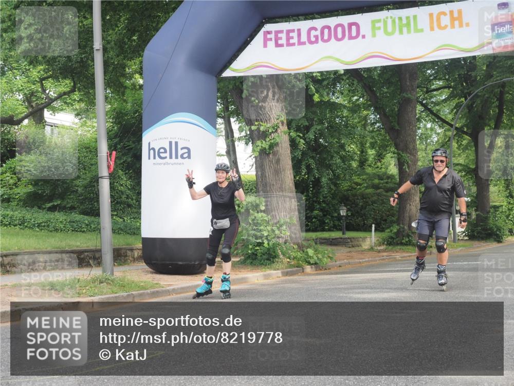 29.06.2025 - hella hamburg halbmarathon KatJ http://msf.ph/oto/8219778 29.06.2025 09:36:41 Zwischen KM18-KM19  meine-sportfotos.de