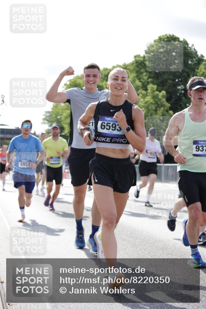 29.06.2025 - hella hamburg halbmarathon Jannik Wohlers http://msf.ph/oto/8220350 29.06.2025 09:50:45 Lombardsbrücke 1256, 1677, 1941, 1962, 2579, 3700, 3947, 4854, 4888, 4889, 5087, 5275, 5387, 6429, 6593, 6639, 6721, 6901, 7116, 7284, 7635, 7693, 8091, 8122, 8319, 8966, 9262, 9313, 9371, 9380, 9755, 9833, 9885, 10193, 10415, 10469, 11907, 11922, 12153, 12385, 12434, 12808, 12915, 13268, 13525, 14093, 14274, 14447, 14484, 14811, 14816, 15654, 15706, 15866, 15873, 16224, 16295, 16761, 17245, 17492, 17668, 17834, 18055, 18192, 18274, 18650, 18963 meine-sportfotos.de