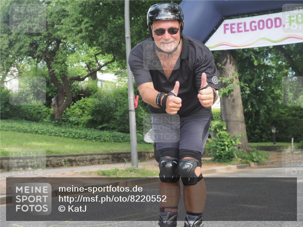 29.06.2025 - hella hamburg halbmarathon KatJ http://msf.ph/oto/8220552 29.06.2025 09:36:43 Zwischen KM18-KM19  meine-sportfotos.de