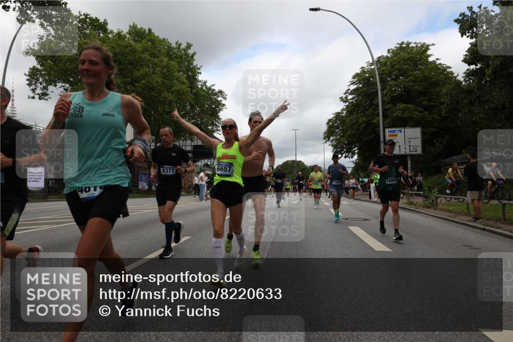 29.06.2025 - hella hamburg halbmarathon Yannick Fuchs http://msf.ph/oto/8220633 29.06.2025 10:46:02 20KM 2287, 2364, 2396, 2397, 2595, 2670, 2818, 4140, 4814, 5008, 5032, 5093, 5102, 5482, 6286, 6390, 6657, 7409, 7724, 7732, 8371, 8413, 8661, 8710, 9082, 9093, 10115, 11551, 11791, 12224, 12367, 12580, 13015, 13047, 13051, 13792, 14122, 14300, 14561, 15356, 15643, 15727, 15829, 15831, 16003, 16179, 16357, 16591, 17033, 17815, 17978, 17997, 18019, 18475, 18801, 18869, 18982 meine-sportfotos.de