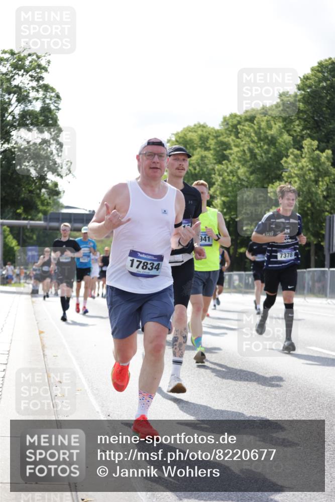 29.06.2025 - hella hamburg halbmarathon Jannik Wohlers http://msf.ph/oto/8220677 29.06.2025 09:50:51 Lombardsbrücke 1136, 1256, 1912, 1941, 1962, 2579, 3700, 4854, 4888, 4889, 5275, 5387, 6593, 6721, 6901, 7116, 7284, 7378, 7693, 7962, 8122, 8319, 8966, 9262, 9313, 9371, 9755, 9833, 9885, 10193, 10415, 10469, 11049, 11907, 11922, 12153, 12385, 12434, 12808, 12915, 13268, 13525, 14093, 14201, 14210, 14447, 14811, 14816, 15424, 15654, 15706, 15862, 16224, 16295, 16656, 16761, 17492, 17668, 17834, 18274, 18650, 18963 meine-sportfotos.de