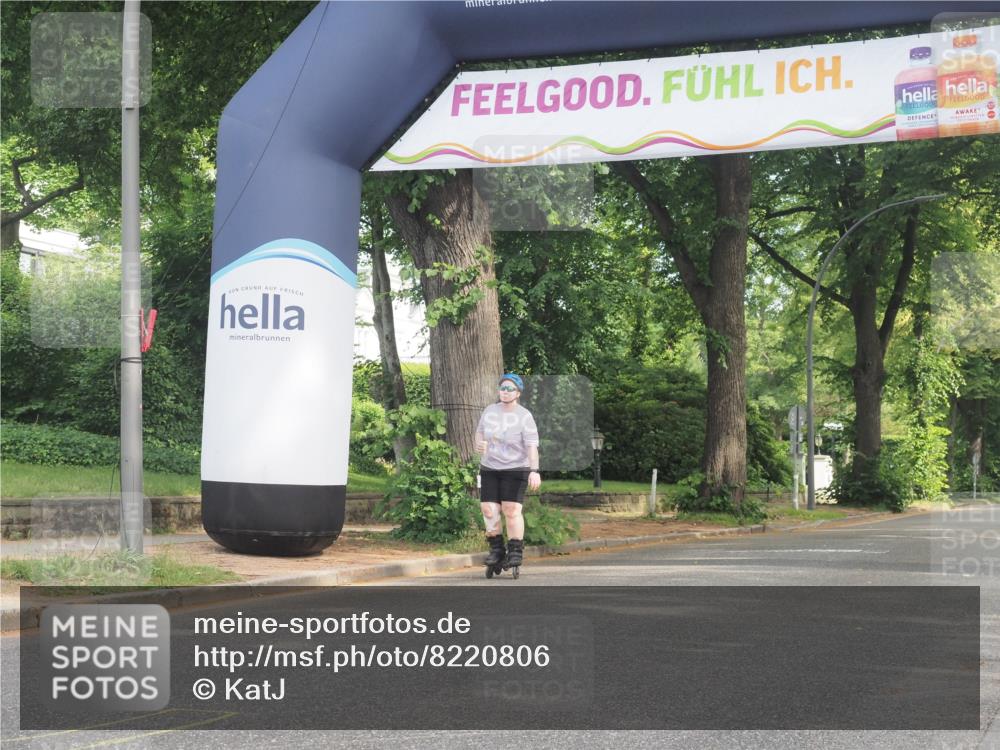 29.06.2025 - hella hamburg halbmarathon KatJ http://msf.ph/oto/8220806 29.06.2025 09:37:09 Zwischen KM18-KM19  meine-sportfotos.de