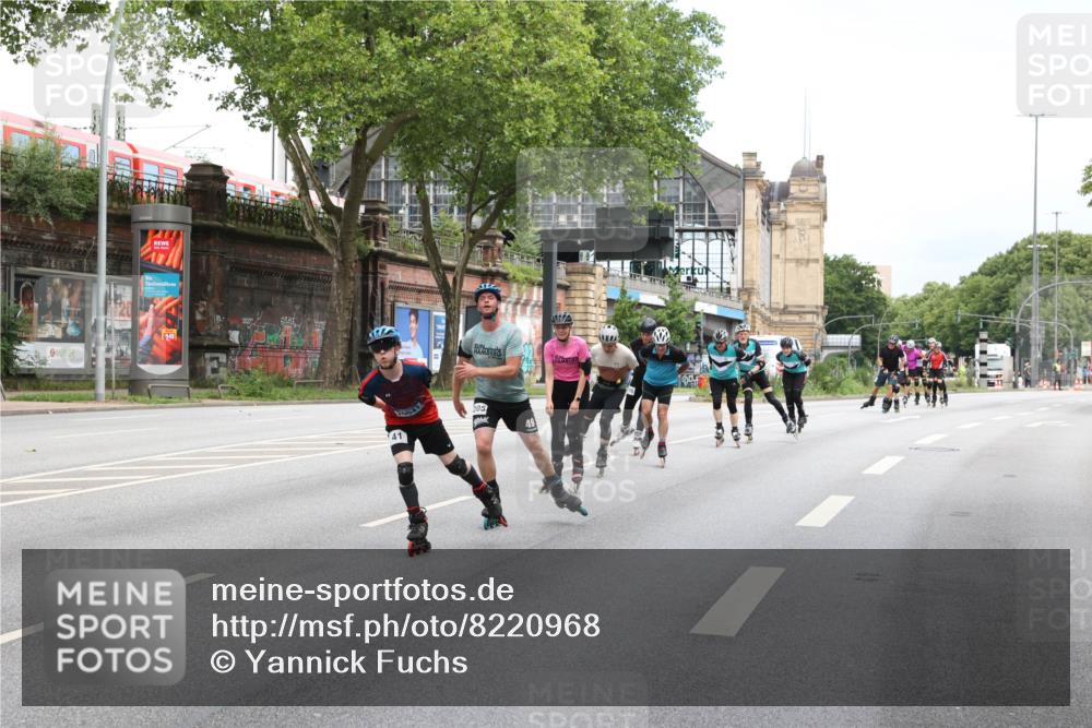 29.06.2025 - hella hamburg halbmarathon Yannick Fuchs http://msf.ph/oto/8220968 29.06.2025 09:21:25 20KM 1, 49, 41, 205, 49 meine-sportfotos.de