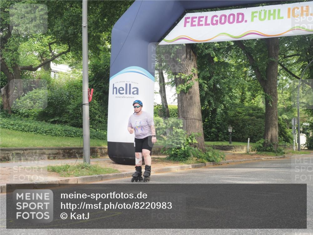 29.06.2025 - hella hamburg halbmarathon KatJ http://msf.ph/oto/8220983 29.06.2025 09:37:10 Zwischen KM18-KM19  meine-sportfotos.de
