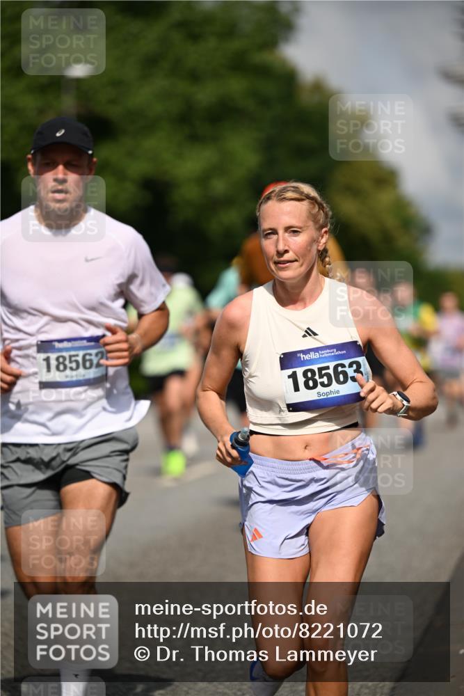29.06.2025 - hella hamburg halbmarathon Dr. Thomas Lammeyer http://msf.ph/oto/8221072 29.06.2025 09:49:38 Kennedybrücke 2525, 3809, 3843, 3955, 4812, 5042, 6169, 6495, 7534, 7845, 7901, 8784, 8956, 10298, 10453, 10929, 11199, 11230 meine-sportfotos.de