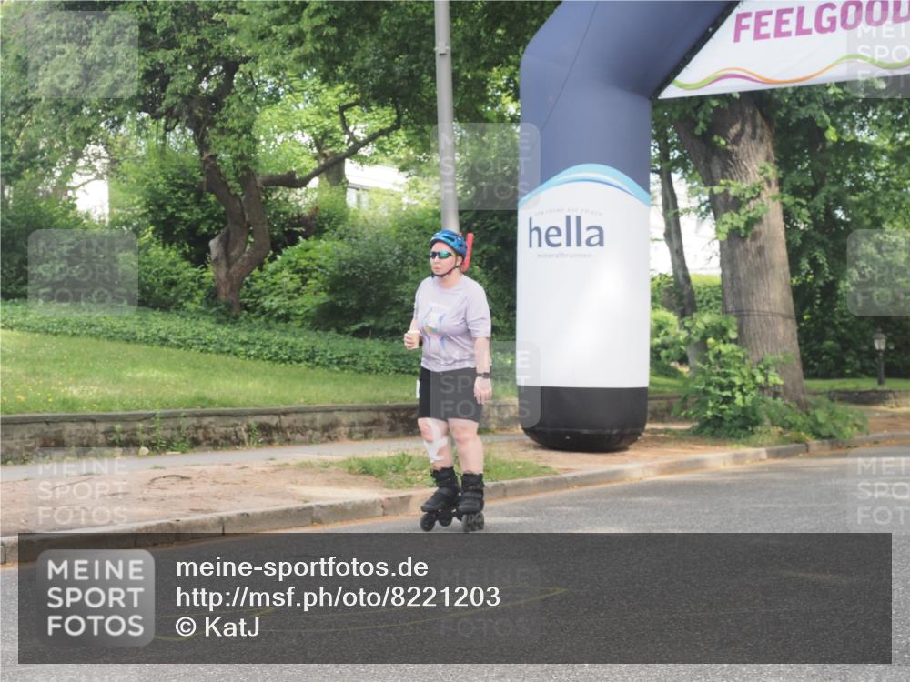 29.06.2025 - hella hamburg halbmarathon KatJ http://msf.ph/oto/8221203 29.06.2025 09:37:11 Zwischen KM18-KM19  meine-sportfotos.de