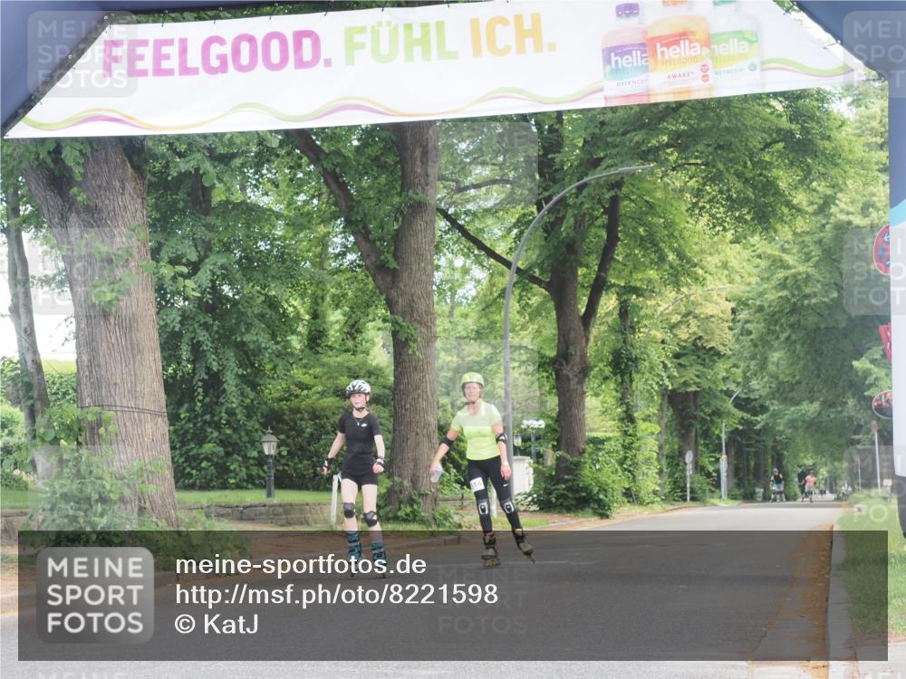 29.06.2025 - hella hamburg halbmarathon KatJ http://msf.ph/oto/8221598 29.06.2025 09:37:38 Zwischen KM18-KM19  meine-sportfotos.de