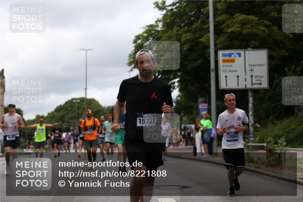 29.06.2025 - hella hamburg halbmarathon Yannick Fuchs http://msf.ph/oto/8221808 29.06.2025 10:46:07 20KM 2287, 2396, 2397, 2595, 4140, 4814, 5008, 5032, 5093, 5102, 5399, 5482, 6286, 6390, 6657, 7130, 7409, 7724, 7732, 8139, 8371, 8661, 8710, 8977, 9082, 9093, 9876, 10115, 11551, 12367, 12580, 13015, 13047, 13051, 13327, 13792, 14122, 14300, 14561, 15356, 15427, 15727, 15829, 15831, 16003, 16179, 16357, 16591, 17997, 18475, 18801, 18869, 18982 meine-sportfotos.de